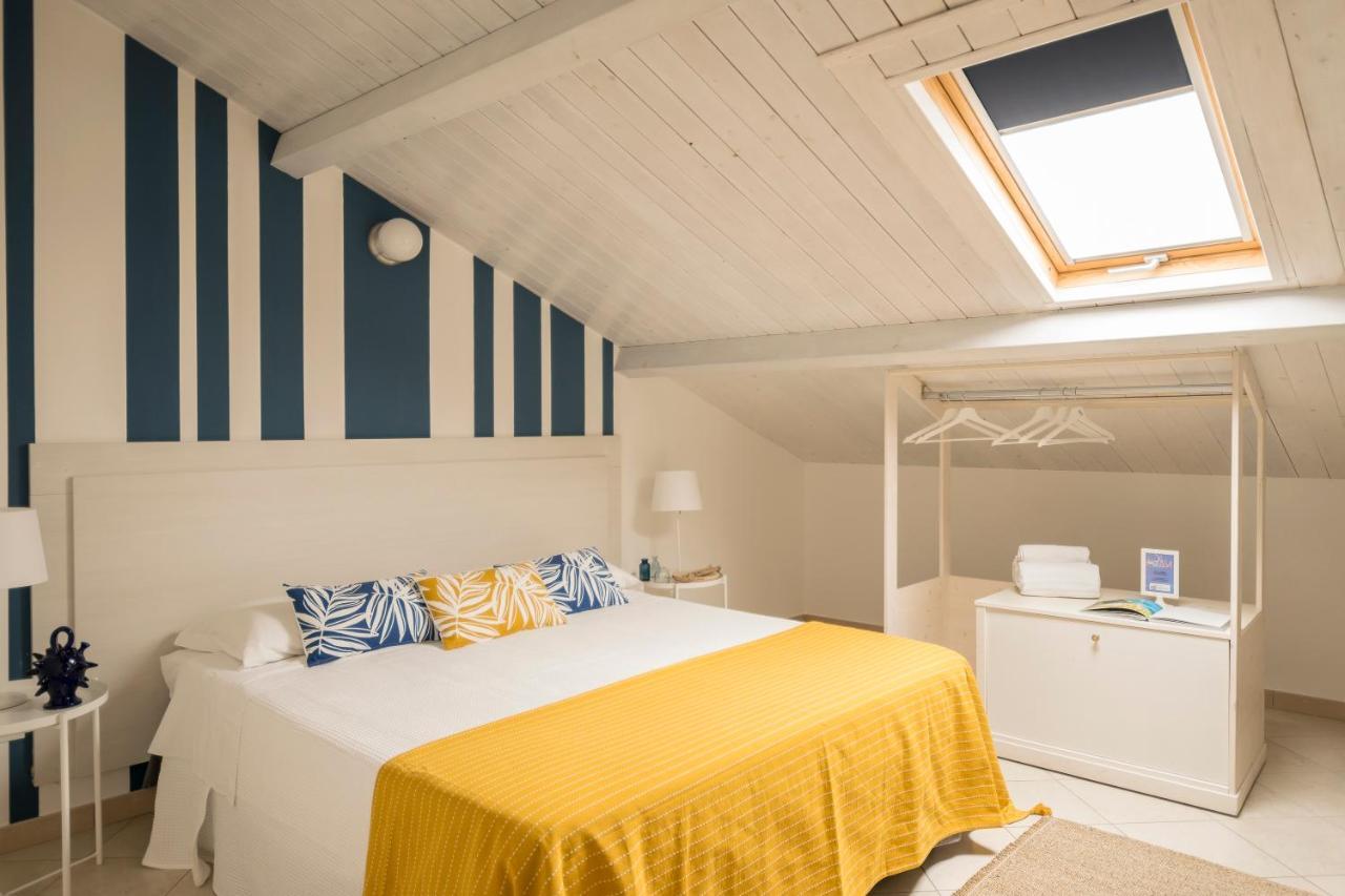 Civico 64 Bed & Breakfast In Mansarda Palmi Dış mekan fotoğraf